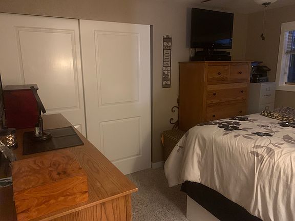 3rd image of 349 7th Pl SE APT 2