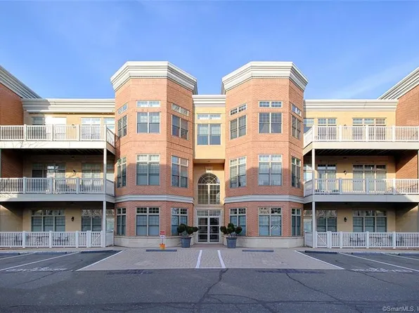 100 Stone Ridge Way APT 1H, Fairfield, CT 06824