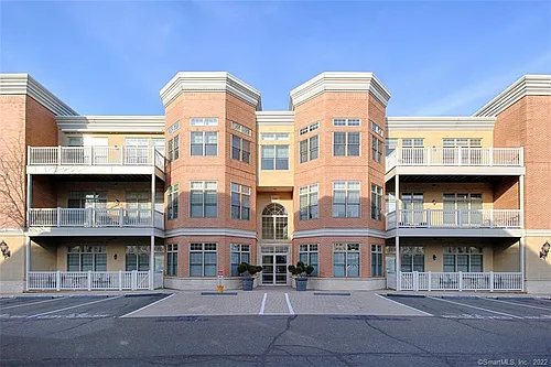 75 Stone Ridge Way #3E Photo 1