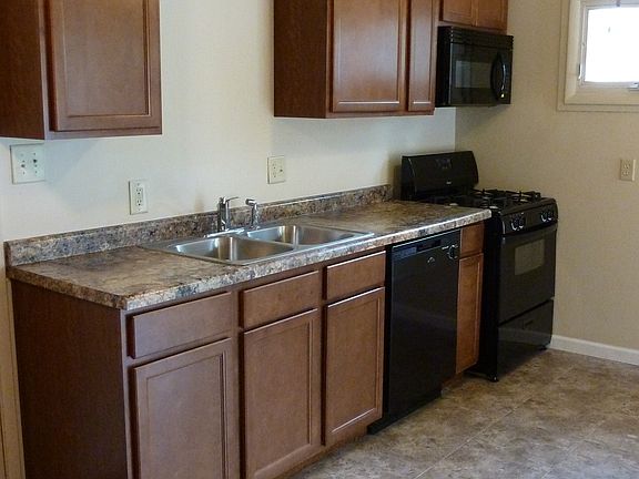 Fully renovated kitchen