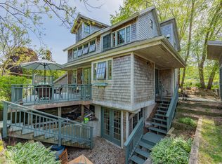 4 Holly Ln, West Harwich, MA 02671