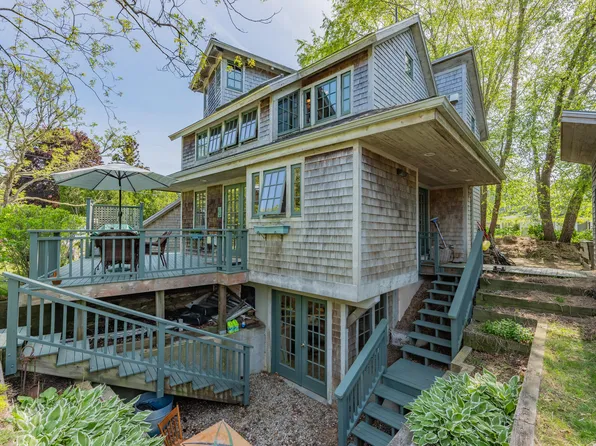 4 Holly Lane, West Harwich, MA 02671