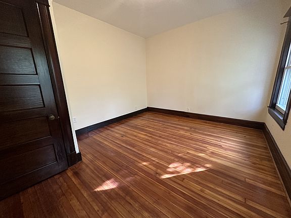 3rd image of 149 Park Ave #1