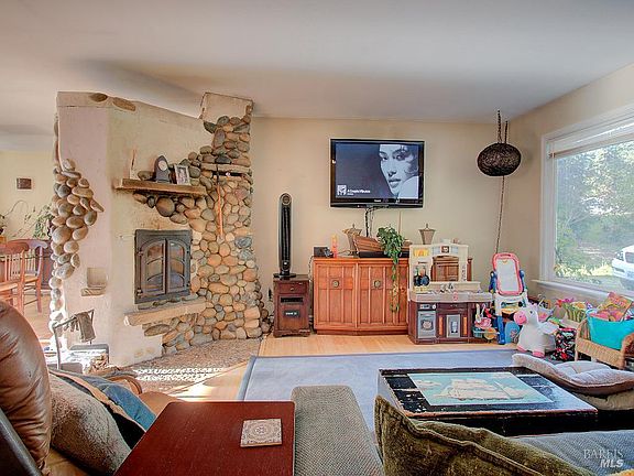 3rd image of 31191 Turner Road