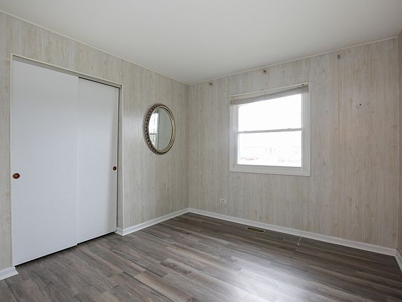 5th image of 8051 Northway Dr