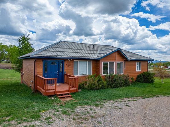 60 Pioneer Cir