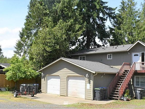 2nd image of 1124 Ellinor Ave