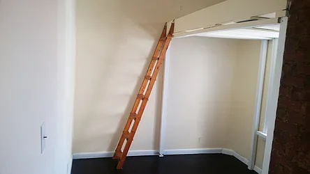 Rented by New York Residence