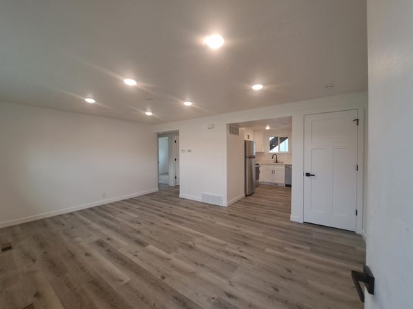 445 E 535th St S APT 1