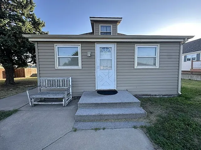 307 Walnut St