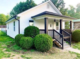 2101 Madison St, Lexington, MO 64067