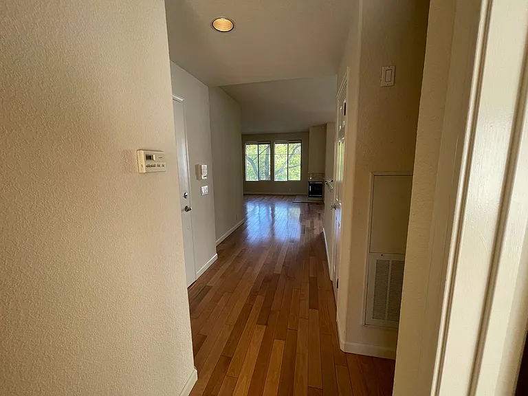 450 Navaro Way #120 — Photo 11