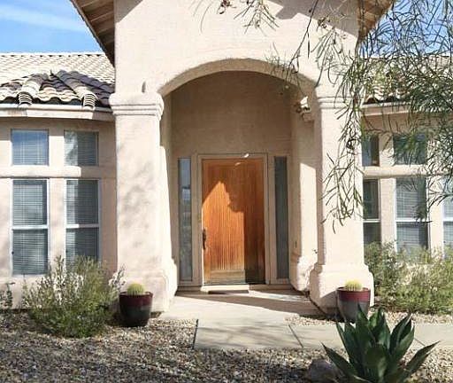 3rd image of 15916 E Venetian Ln