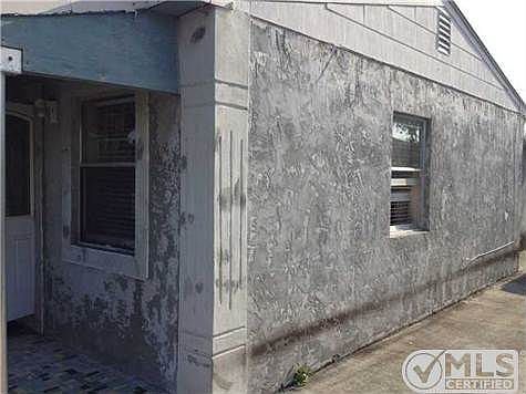 3rd image of 1419 S East St