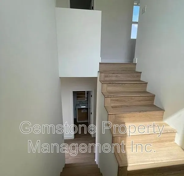 6252 Stewart St — Photo 14