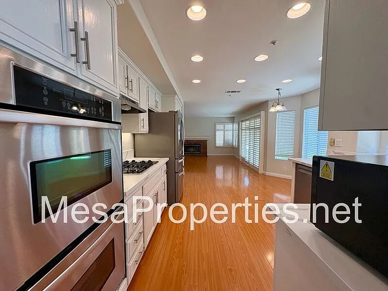 14095 Bancroft Ct — Photo 9