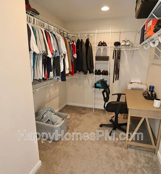 9650 Islesworth Way — Photo 12
