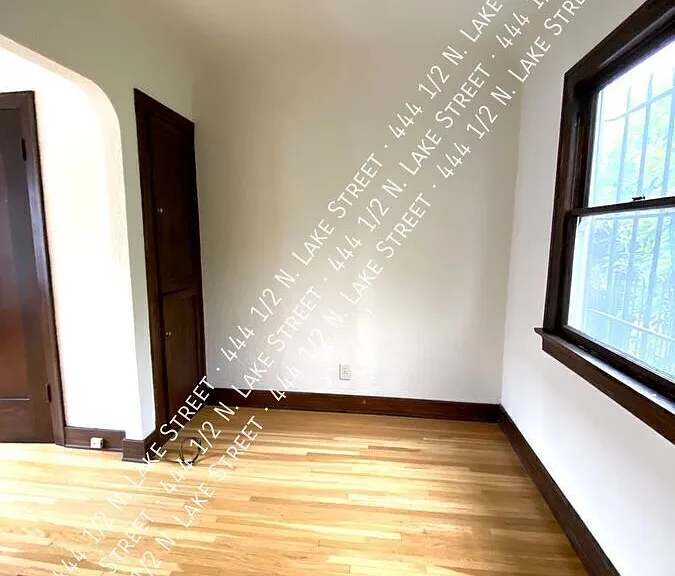 444 1/2 N Lake St — Photo 16