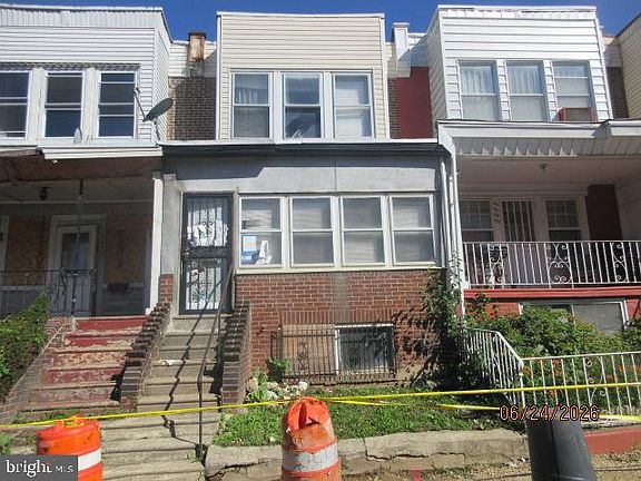 3rd image of 5651 Litchfield St
