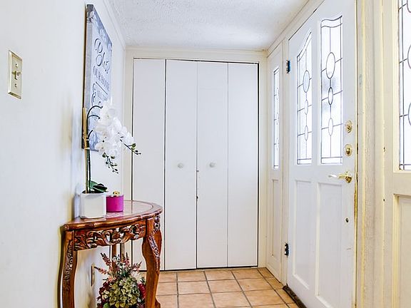 2nd image of 3507 Christoval Rd