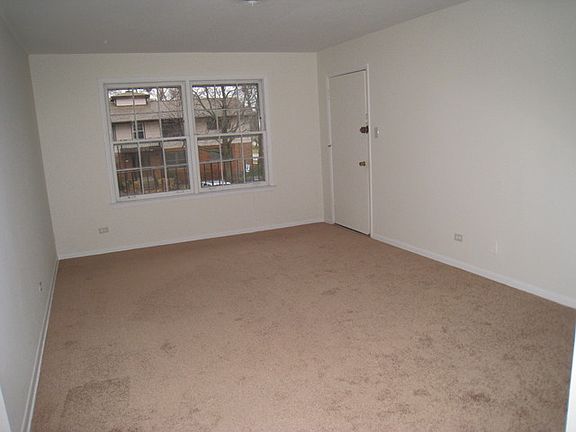 2nd image of 236 Washington Sq APT D