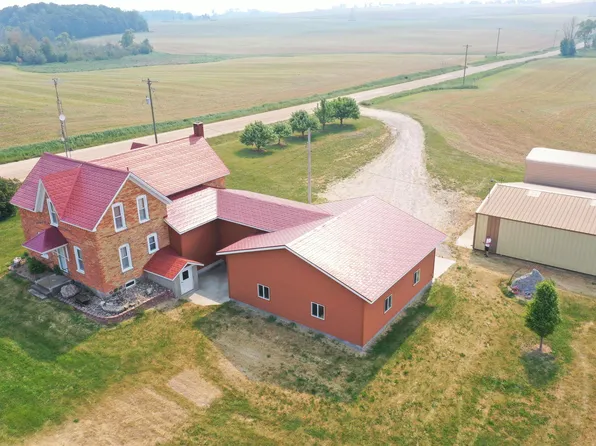 12 W Engel Rd, West Branch, MI 48661