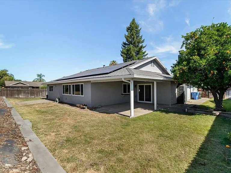 708 Meadow Way — Photo 20