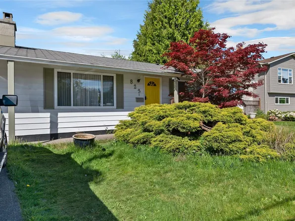 823 Kalmar Rd, Campbell River, BC V9W 2A1