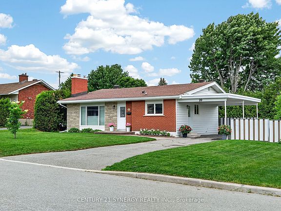 2nd image of 20 Sherry Ln