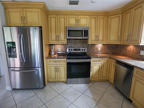 3rd image of 9310 NW 50th Doral Cir S #9310
