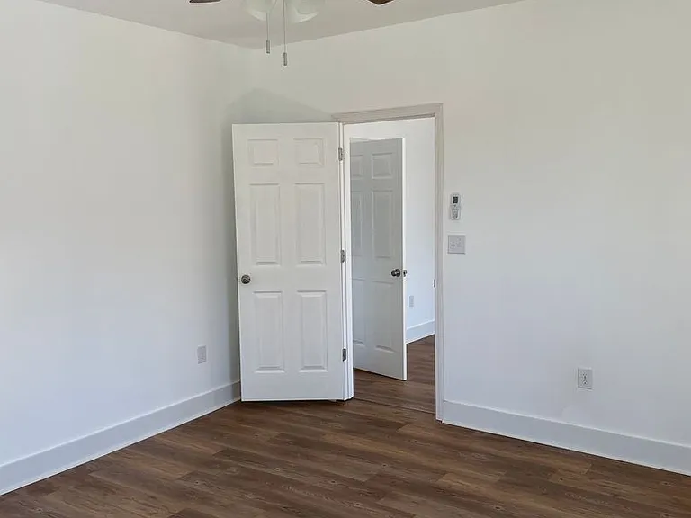 102 Academy St — Photo 8