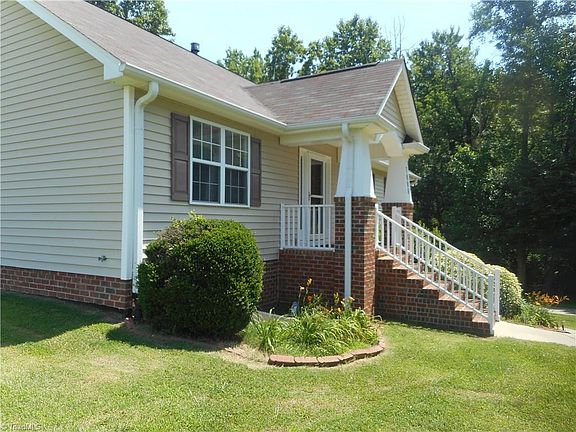4th image of 7888 Springdale Meadow Dr