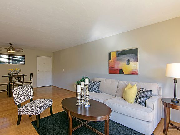 5th image of 4651 Pico St APT 110