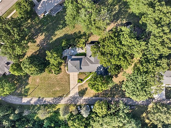 3rd image of 1500 Ravine Ct