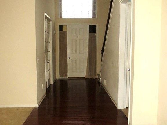 5th image of 13879 Basswood Cir