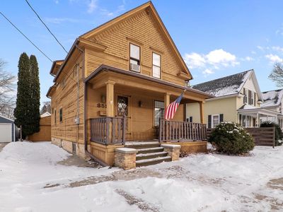 851 North 10th STREET, Manitowoc, WI, 54220