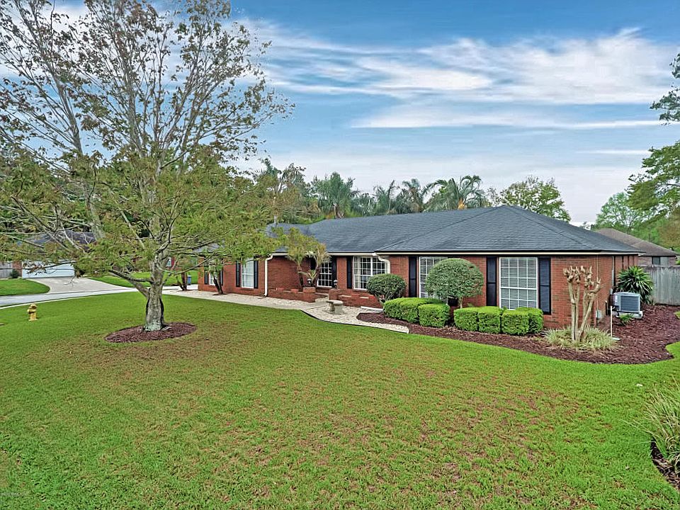 1st image of 12462 Ivy Woods Ct