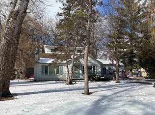 1450 Timothy St, Saginaw, MI 48638