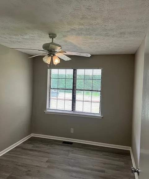 8 Melissa Cir — Photo 21