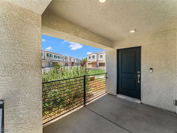 3rd image of 3545 Golden Chariot Ave