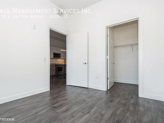5th image of 3418 N Lincoln Ave #301