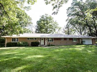 1028 Winwood Dr, Saint Louis, MO 63124