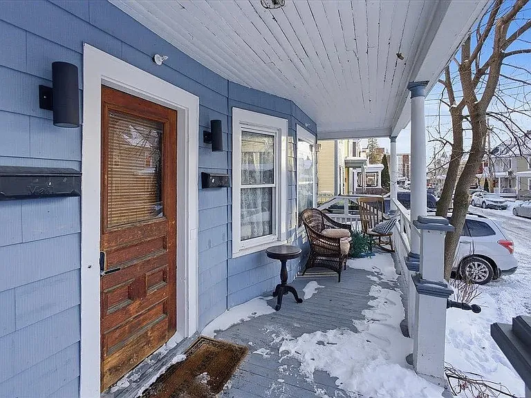 Shared Front Porch