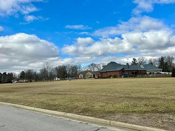 4th image of 0 Hawthorn Dr SE Lot 42