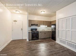 4752 S Wabash Ave APT 203, Chicago, IL 60615