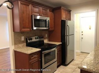 69 Overlook Way UNIT K, Manalapan, NJ