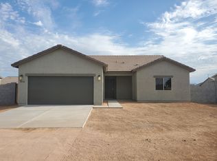 5630 E Red Bird Ln, San Tan Valley, AZ 85140