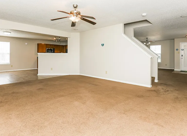 2837 Ludwig Dr — Photo 6
