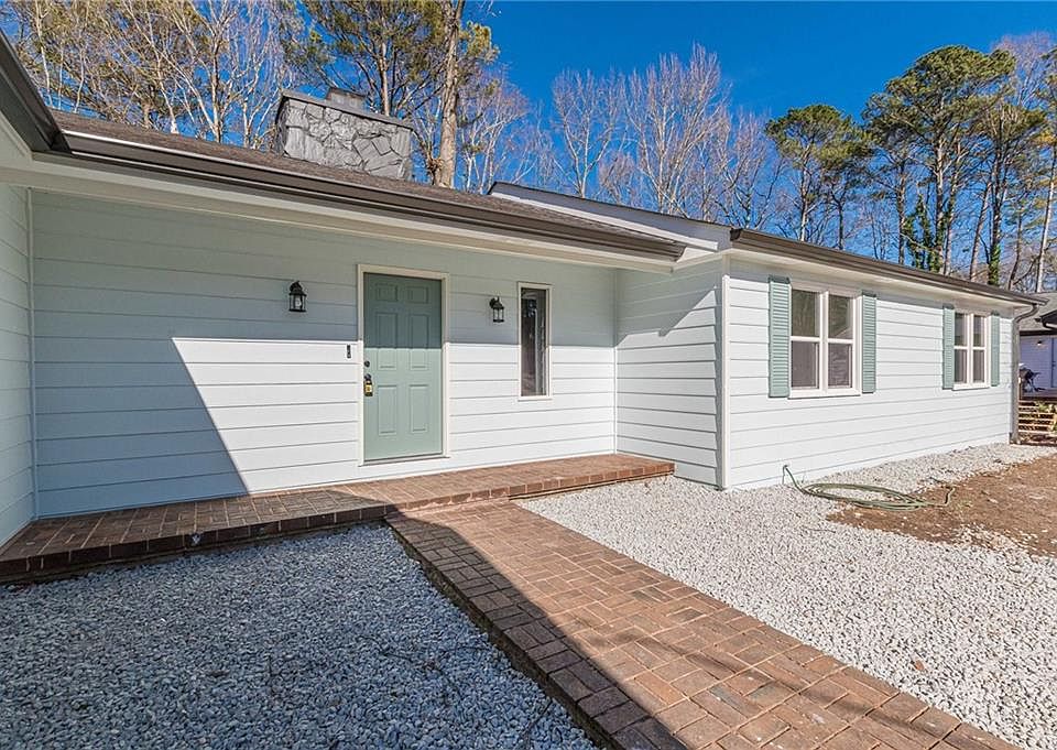 1990 Old Concord Dr SE, Covington, GA 30016 | MLS #7509710 1990 Old Concord Dr SE, Covington, GA 30016 | MLS #7509710
