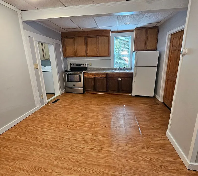 36-38 South St